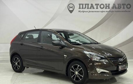 Hyundai Solaris II рестайлинг, 2015 год, 1 160 000 рублей, 2 фотография