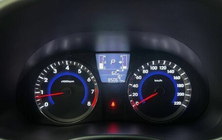 Hyundai Solaris II рестайлинг, 2015 год, 1 160 000 рублей, 8 фотография