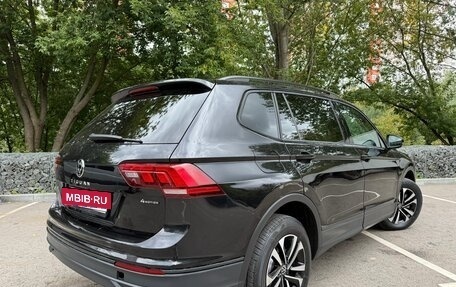 Volkswagen Tiguan II, 2022 год, 3 150 000 рублей, 7 фотография