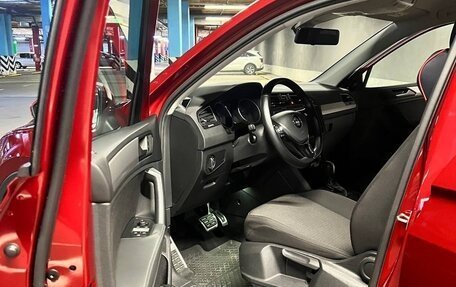 Volkswagen Tiguan II, 2020 год, 2 800 000 рублей, 11 фотография