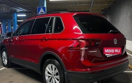 Volkswagen Tiguan II, 2020 год, 2 800 000 рублей, 5 фотография