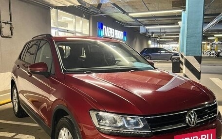 Volkswagen Tiguan II, 2020 год, 2 800 000 рублей, 10 фотография