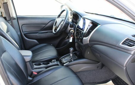 Mitsubishi L200 IV рестайлинг, 2022 год, 3 900 000 рублей, 13 фотография