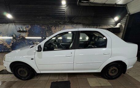 Renault Logan I, 2013 год, 450 000 рублей, 3 фотография