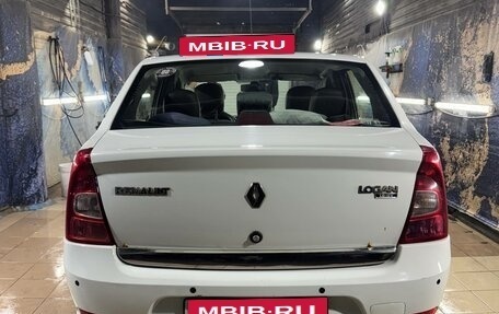 Renault Logan I, 2013 год, 450 000 рублей, 2 фотография