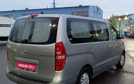 Hyundai H-1 II рестайлинг, 2018 год, 2 550 000 рублей, 6 фотография