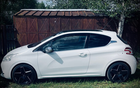 Peugeot 208 II, 2013 год, 750 000 рублей, 3 фотография