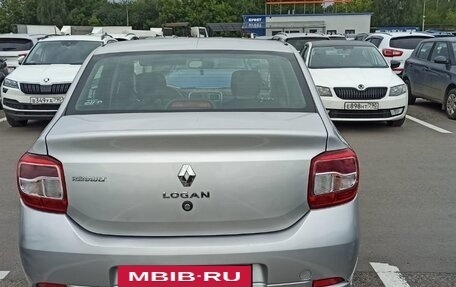 Renault Logan II, 2015 год, 650 000 рублей, 2 фотография