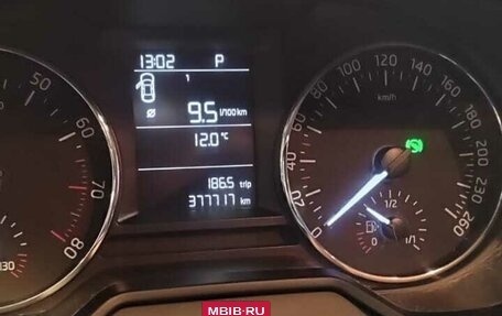 Skoda Octavia, 2016 год, 850 000 рублей, 11 фотография