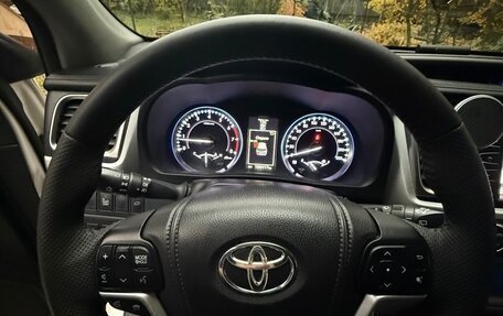 Toyota Highlander III, 2014 год, 3 100 000 рублей, 16 фотография