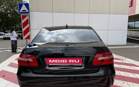 Mercedes-Benz E-Класс, 2012 год, 1 470 000 рублей, 10 фотография