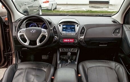 Hyundai ix35 I рестайлинг, 2013 год, 1 195 000 рублей, 16 фотография