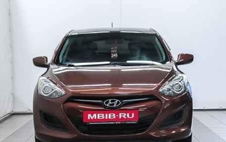 Hyundai i30 II рестайлинг, 2012 год, 980 000 рублей, 2 фотография