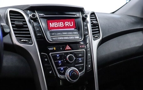 Hyundai i30 II рестайлинг, 2012 год, 980 000 рублей, 14 фотография