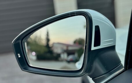 Volkswagen Tiguan II, 2021 год, 3 799 000 рублей, 20 фотография