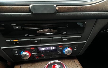 Audi A6, 2011 год, 2 000 000 рублей, 20 фотография