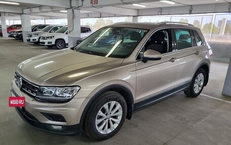 Volkswagen Tiguan II, 2017 год, 1 900 000 рублей, 5 фотография
