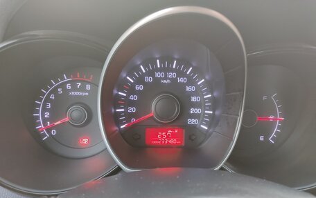 KIA Rio III рестайлинг, 2013 год, 585 000 рублей, 10 фотография
