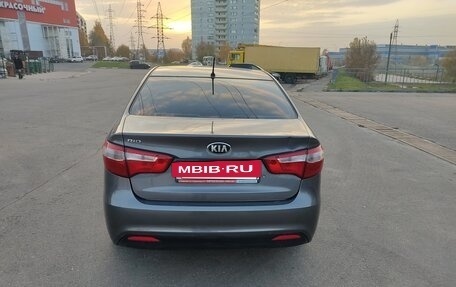 KIA Rio III рестайлинг, 2013 год, 585 000 рублей, 2 фотография