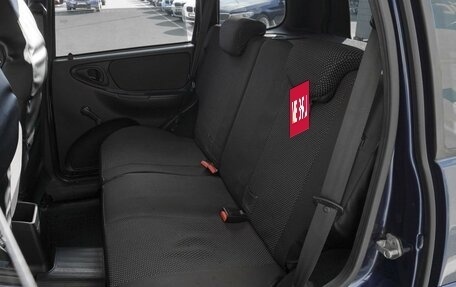 Chevrolet Niva I рестайлинг, 2018 год, 869 000 рублей, 9 фотография