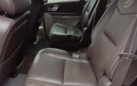 Cadillac Escalade III, 2013 год, 2 750 000 рублей, 35 фотография