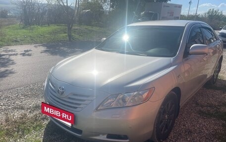 Toyota Camry, 2008 год, 1 190 000 рублей, 2 фотография
