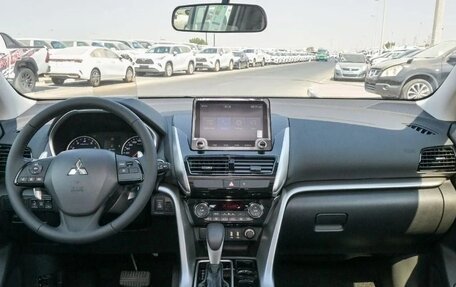 Mitsubishi Eclipse Cross, 2025 год, 2 900 000 рублей, 6 фотография