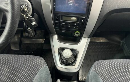 Hyundai Tucson III, 2006 год, 690 000 рублей, 14 фотография
