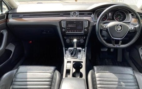 Volkswagen Passat B7, 2015 год, 1 399 000 рублей, 7 фотография