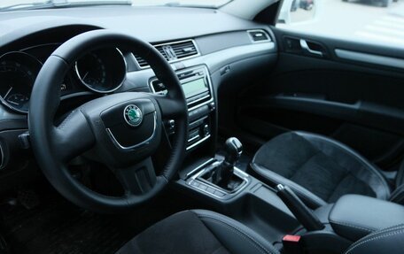 Skoda Superb III рестайлинг, 2008 год, 840 000 рублей, 9 фотография
