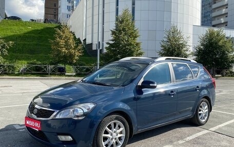 KIA cee'd I рестайлинг, 2010 год, 707 707 рублей, 1 фотография