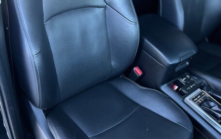 Toyota Land Cruiser Prado 150 рестайлинг 2, 2018 год, 5 100 000 рублей, 12 фотография