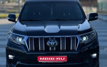 Toyota Land Cruiser Prado 150 рестайлинг 2, 2018 год, 5 100 000 рублей, 2 фотография