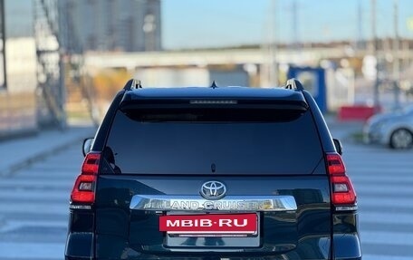 Toyota Land Cruiser Prado 150 рестайлинг 2, 2018 год, 5 100 000 рублей, 6 фотография