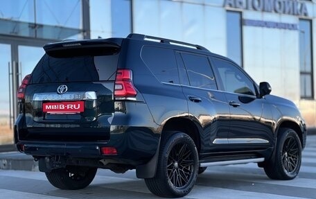 Toyota Land Cruiser Prado 150 рестайлинг 2, 2018 год, 5 100 000 рублей, 7 фотография