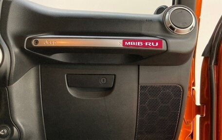 Jeep Wrangler, 2013 год, 1 900 000 рублей, 13 фотография