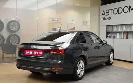 Audi A4, 2019 год, 2 400 000 рублей, 7 фотография