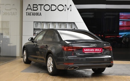 Audi A4, 2019 год, 2 400 000 рублей, 5 фотография
