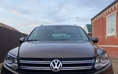 Volkswagen Tiguan I, 2015 год, 1 780 000 рублей, 1 фотография
