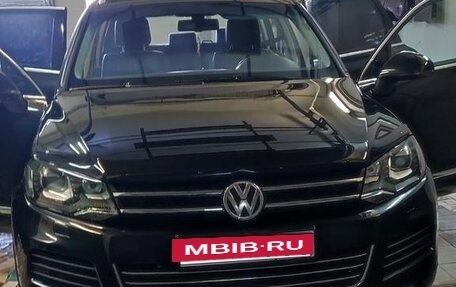 Volkswagen Touareg III, 2011 год, 2 350 000 рублей, 5 фотография