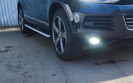 Volkswagen Touareg III, 2011 год, 2 350 000 рублей, 10 фотография