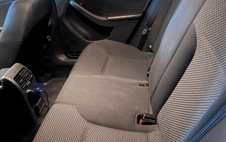 Volkswagen Jetta VI, 2012 год, 1 050 000 рублей, 6 фотография