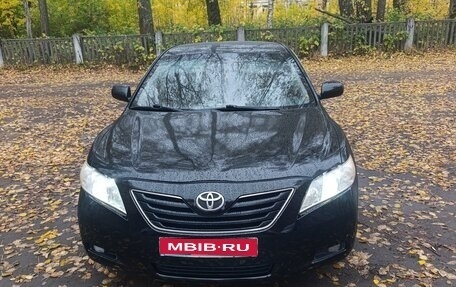 Toyota Camry, 2008 год, 840 000 рублей, 1 фотография