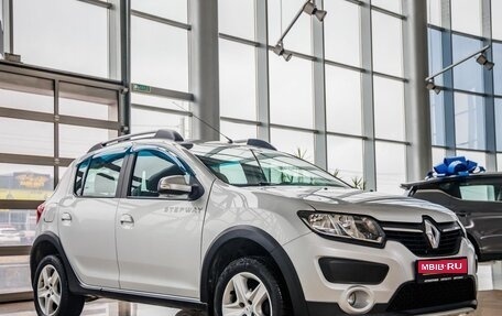 Renault Sandero II рестайлинг, 2018 год, 1 088 000 рублей, 1 фотография