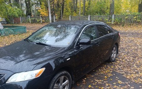 Toyota Camry, 2008 год, 840 000 рублей, 2 фотография