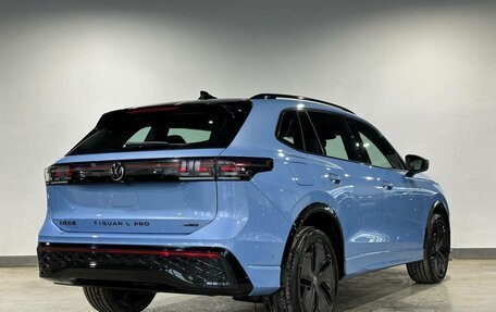 Volkswagen Tiguan, 2024 год, 4 390 000 рублей, 6 фотография
