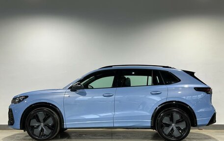 Volkswagen Tiguan, 2024 год, 4 390 000 рублей, 9 фотография