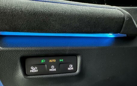 Volkswagen Tiguan, 2024 год, 4 390 000 рублей, 20 фотография