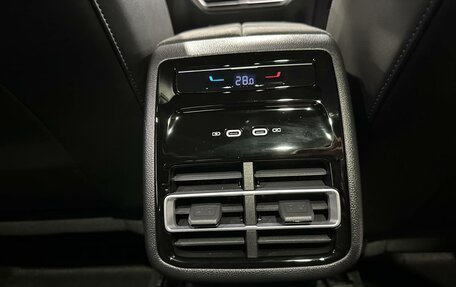 Volkswagen Tiguan, 2024 год, 4 390 000 рублей, 31 фотография