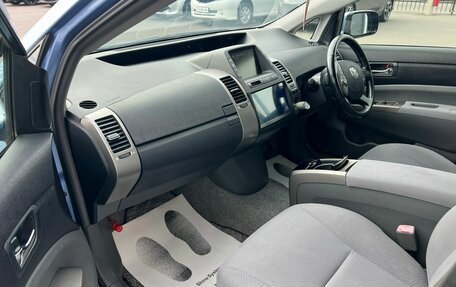 Toyota Prius, 2008 год, 789 000 рублей, 12 фотография